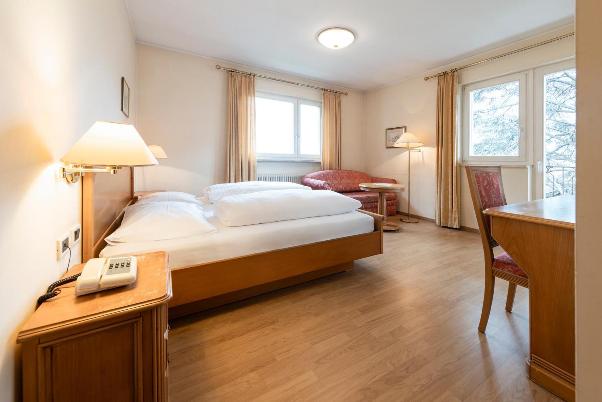 Weingarten Terlan - Rooms & Breakfast Phòng bức ảnh